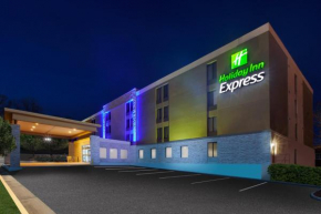  Holiday Inn Express Fairfax-Arlington Boulevard, an IHG Hotel  Фейрфакс